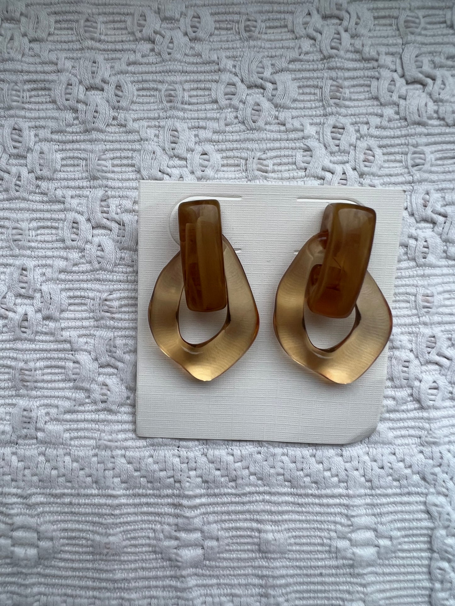 Vintage caramel