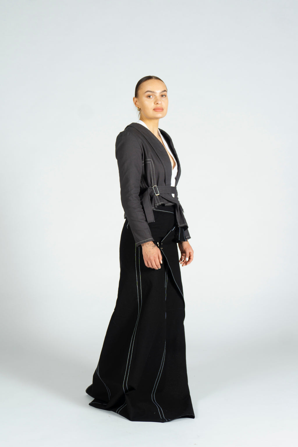 BLACK WRAP SKIRT - LA ROCA